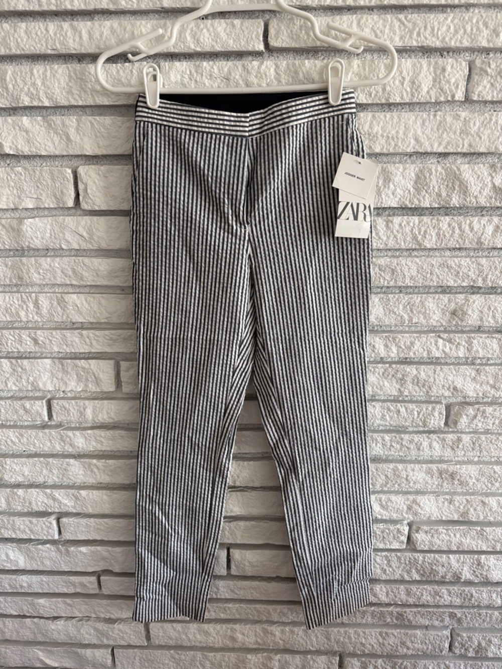 ZARA Blue & White Vertical Stripe Cropped Trousers skinny elastic waist XS